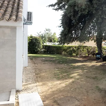 Casa Do Cedro אלבופיירה